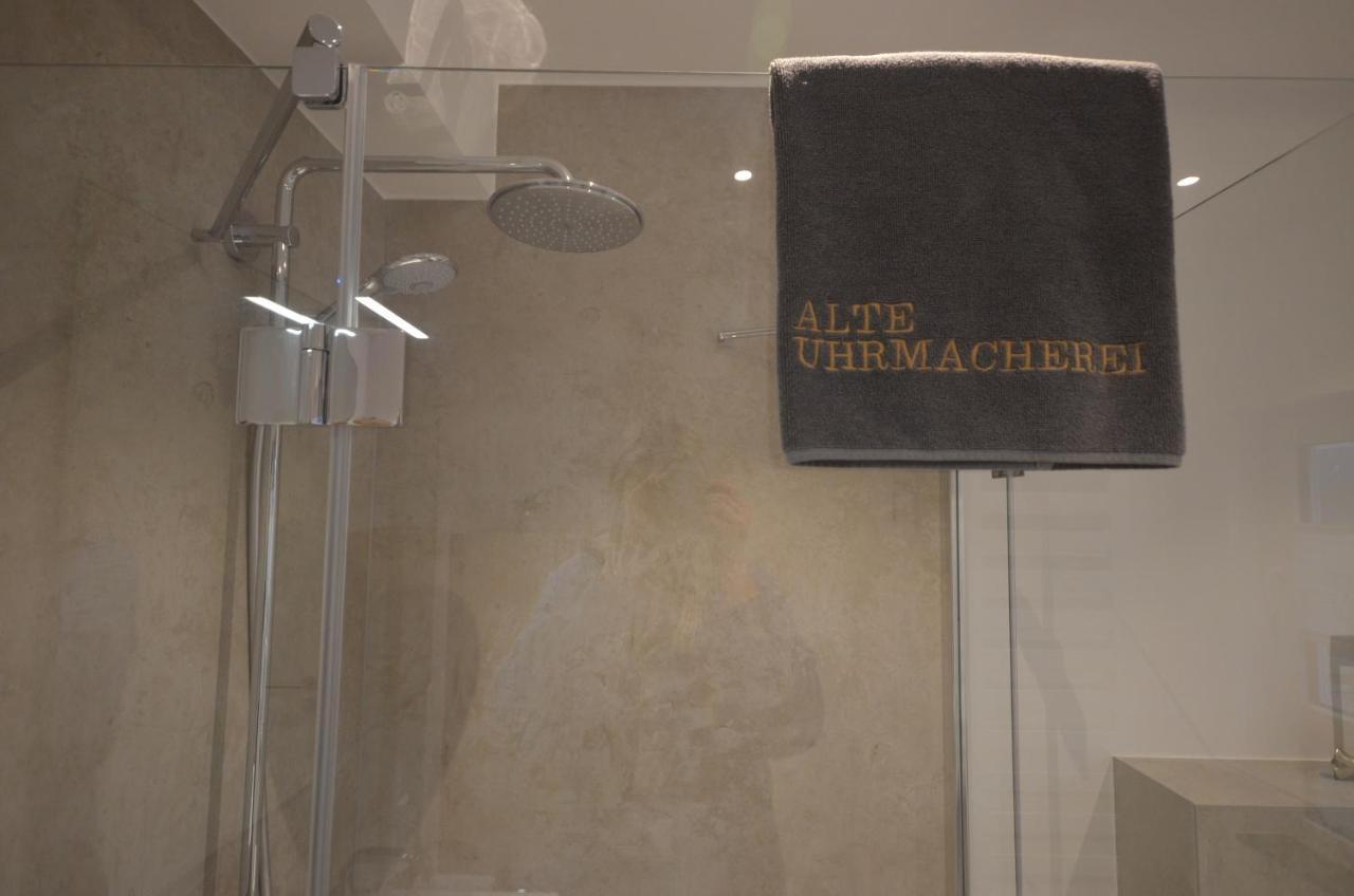 Alte Uhrmacherei - Wohnen Auf Zeit Aurich Exterior foto